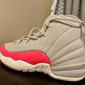 Retro Jordan 12 (youth)